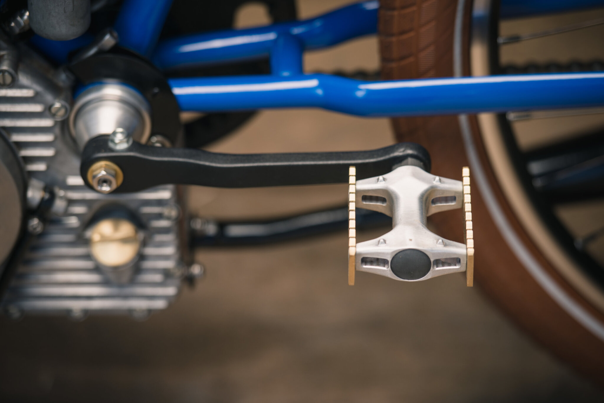 Analog-Motorcycles_Ducati-Cucciolo-Matto-0066