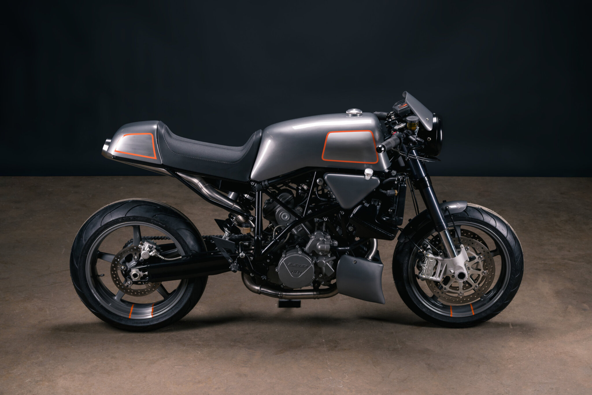 analog-ktm-990-0012
