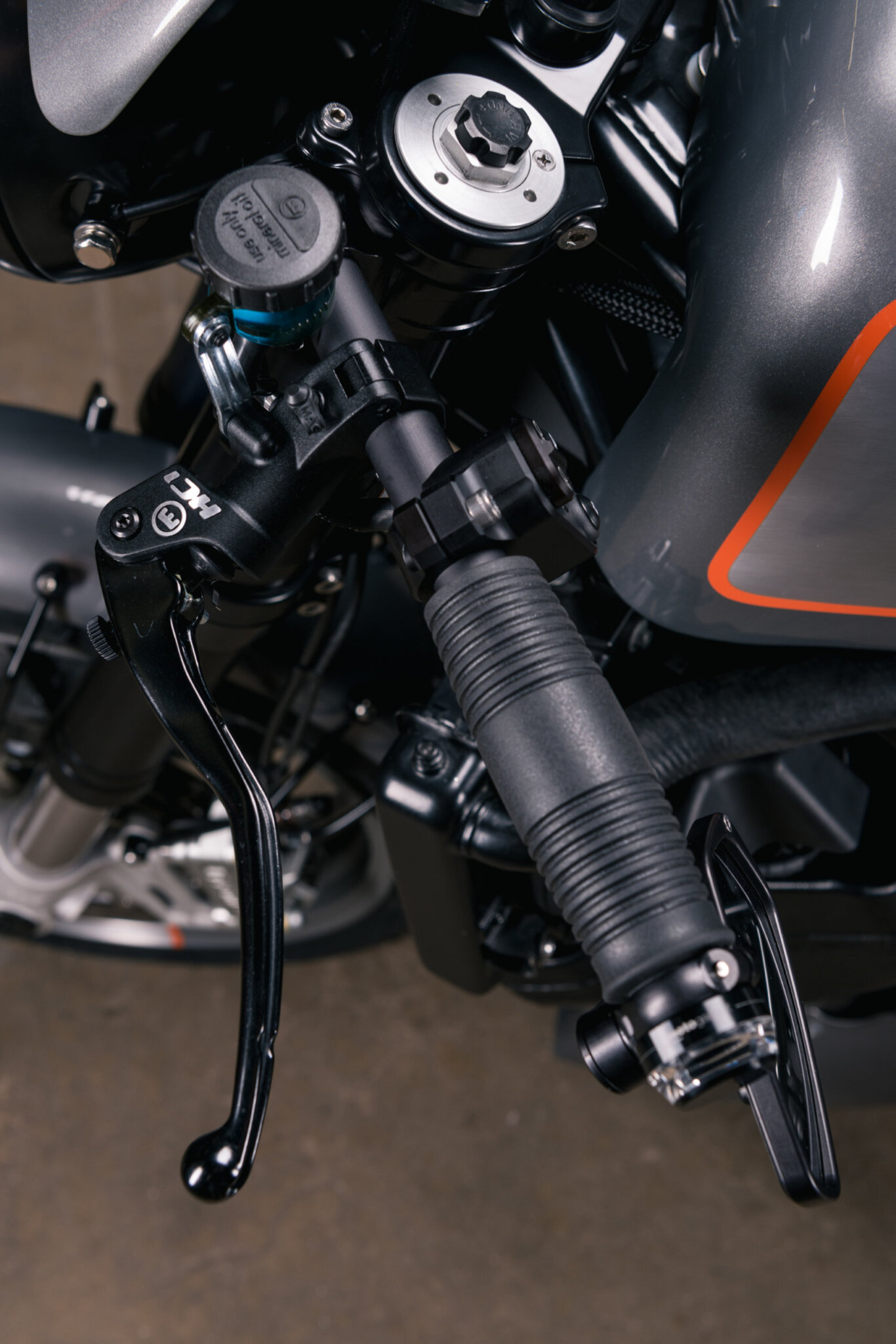 analog-ktm-990-0027