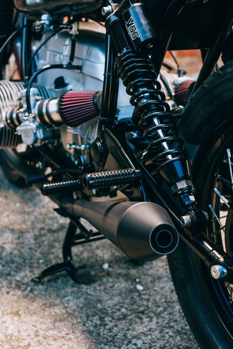 Analog-Motorcycles-1984-BMW-R80-Bobber-PhotosbyEnrique-30