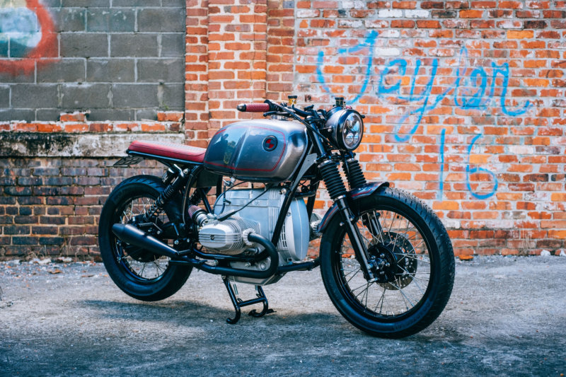 Analog-Motorcycles-1984-BMW-R80-Bobber-TonysPicksPhotosbyEnrique-1 BMW R80RT Bobber Front View