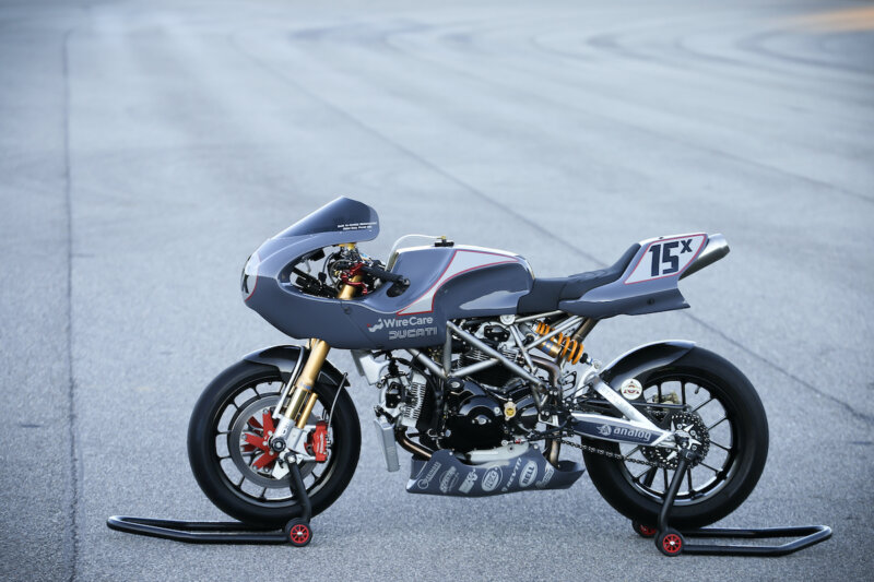 analog-motorcycles-2022-Ducati-Custom-Race-Bike-MH11-09