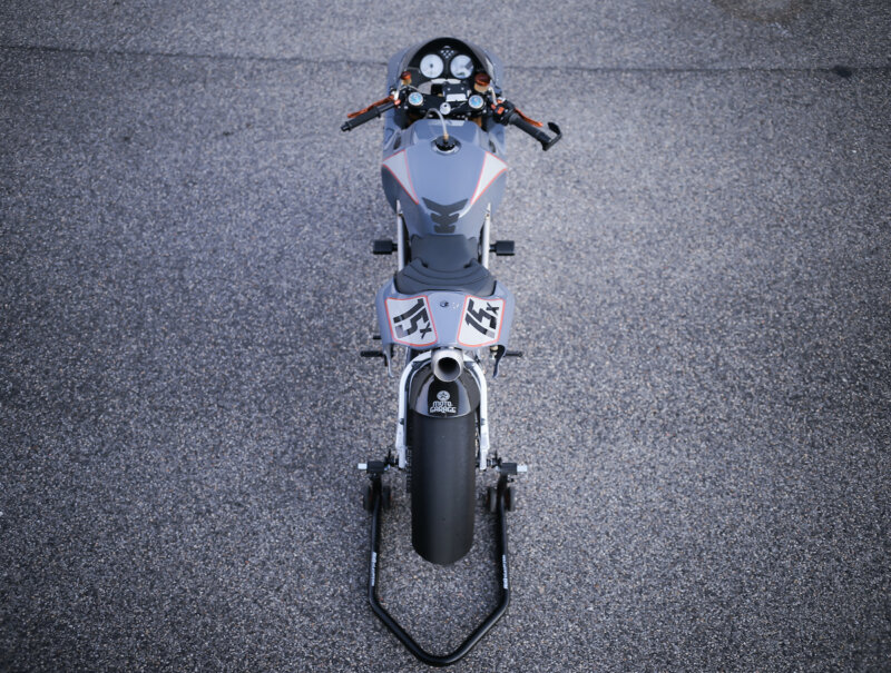 analog-motorcycles-2022-Ducati-Custom-Race-Bike-MH11-21